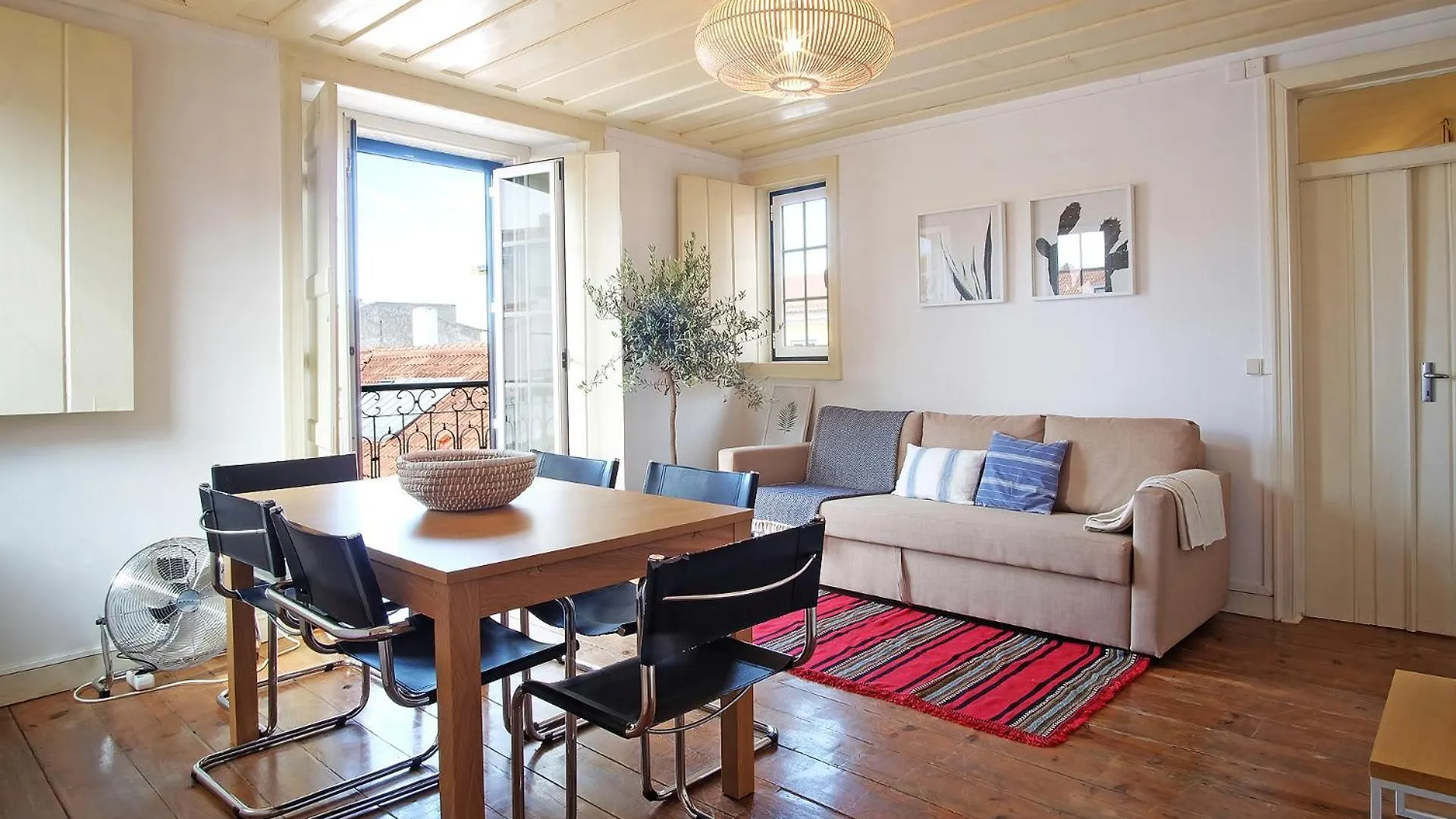 Апартаменты Bh4D With View Heart Of Bairro Alto * Bright 4D * 3+1 Br Лиссабон
